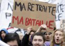 Una nuova giornata di grossi scioperi in Francia
