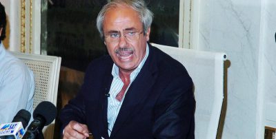 Raffaele Lombardo, ex presidente della Sicilia, è stato assolto in via definitiva dalle accuse di concorso esterno in associazione mafiosa e corruzione elettorale