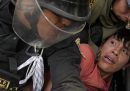 La custodia cautelare dell’ex presidente peruviano Pedro Castillo è stata estesa da 18 a 36 mesi