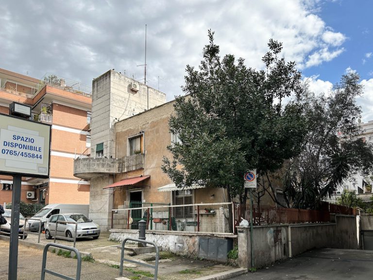 Sulle case occupate di Roma governo e comune hanno idee diverse Il Post