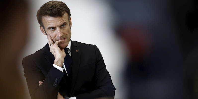 Emmanuel Macron, Jarnac, 28 febbraio 2023 (Stephane Mahe/Pool via AP, File)