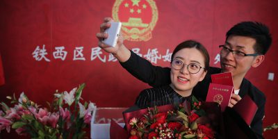 La città cinese che ha creato una app di appuntamenti per incentivare i matrimoni