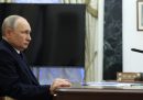 Putin dice di voler spostare armi nucleari “tattiche” in Bielorussia