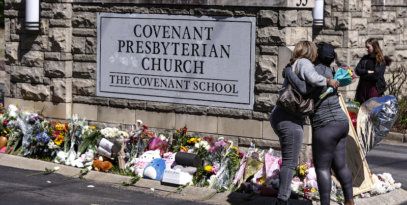 La scuola dove è stata compiuta la strage il 27 marzo, a Nashville (AP Photo/Wade Payne)