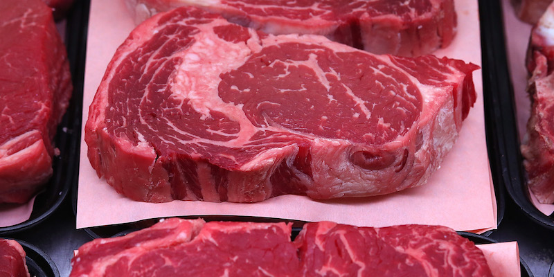 Cosa succede se saliamo la bistecca - Carni Sostenibili