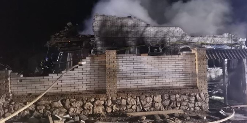 Una foto dell'edificio distrutto postata su Telegram da Anatoliy Kurtev, il segretario del consiglio cittadino di Zaporizhzhia