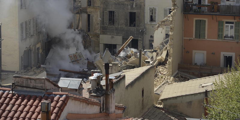 Marsiglia crollo edificio