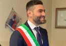 È stato arrestato Luciano Mottola, sindaco di Melito di Napoli, con l'accusa di scambio elettorale politico mafioso