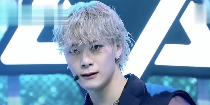 Moonbin, da un video diffuso su YouTube dal canale KPOP Junkee