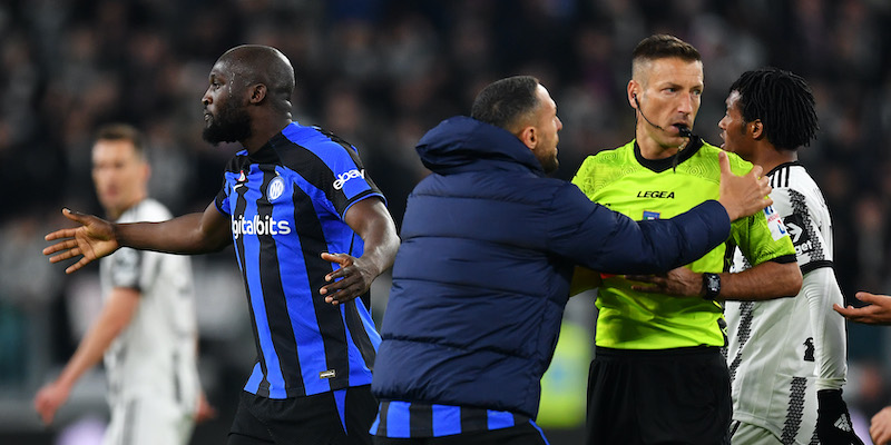 Com’è finito il caso degli insulti razzisti a Romelu Lukaku