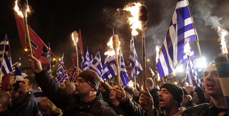 Neonazisti in piazza ad Atene, 3 febbraio 2018 (Milos Bicanski/Getty Images)