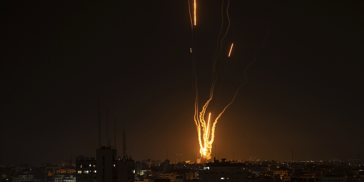 Razzi lanciati da Gaza, il 10 maggio 2023 (AP Photo/Fatima Shbair)