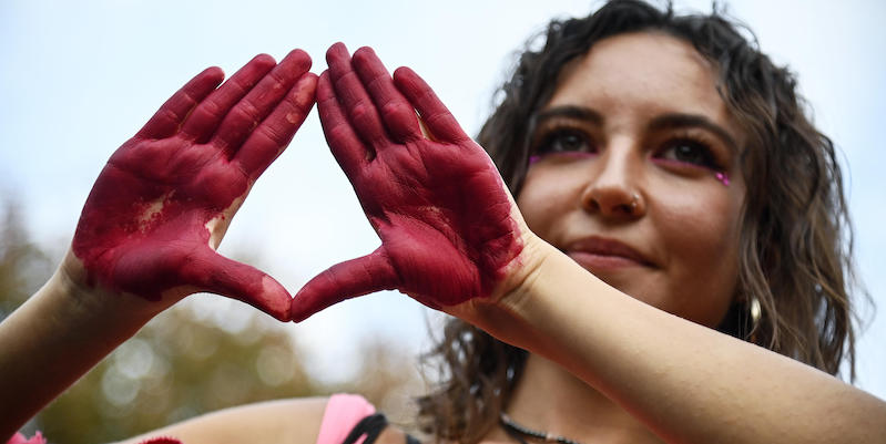 Manifestazione del movimento femminista Non una di meno, Roma, 28 settembre 2020
(ANSA/RICCARDO ANTIMIANI)