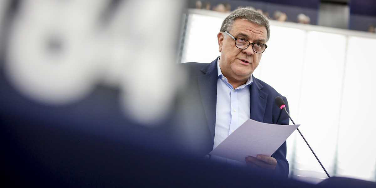 Antonio Panzeri durante un dibattito al Parlamento Europeo nel 2018 (Fred MARVAUX/© European Union 2018)