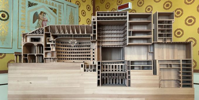 Dietro il palco della Scala Dietro il palco della Scala