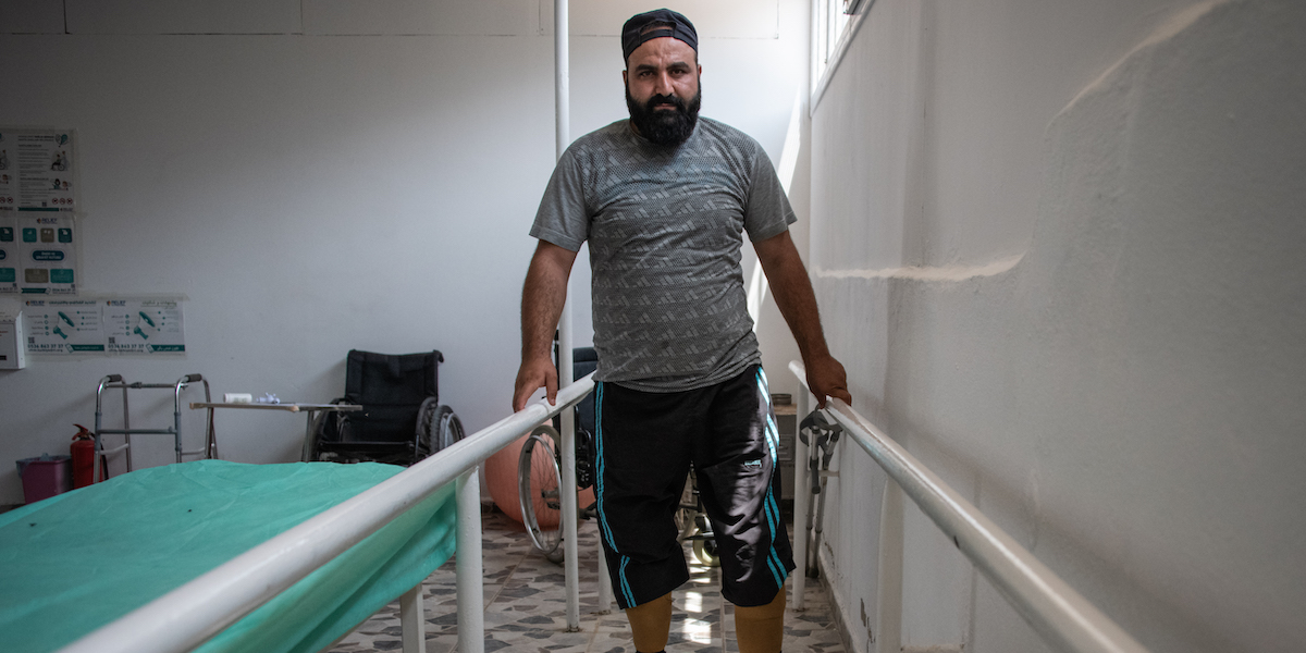 Un paziente della clinica riabilitativa di Reyhanli, al confine con la Siria (European Union/Diego Cupolo)