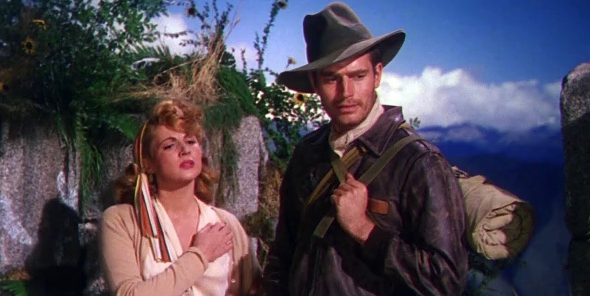 Nicole Maurey e Charlton Heston in “Il segreto degli Incas”. (1954)