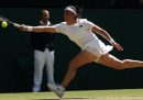 A Wimbledon le tenniste potranno indossare biancheria non bianca