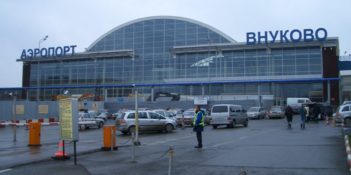 L'aeroporto di Mosca-Vnukovo, dove martedì mattina per alcune ore sono stati sospesi arrivi e partenze (Wikimedia Commons)