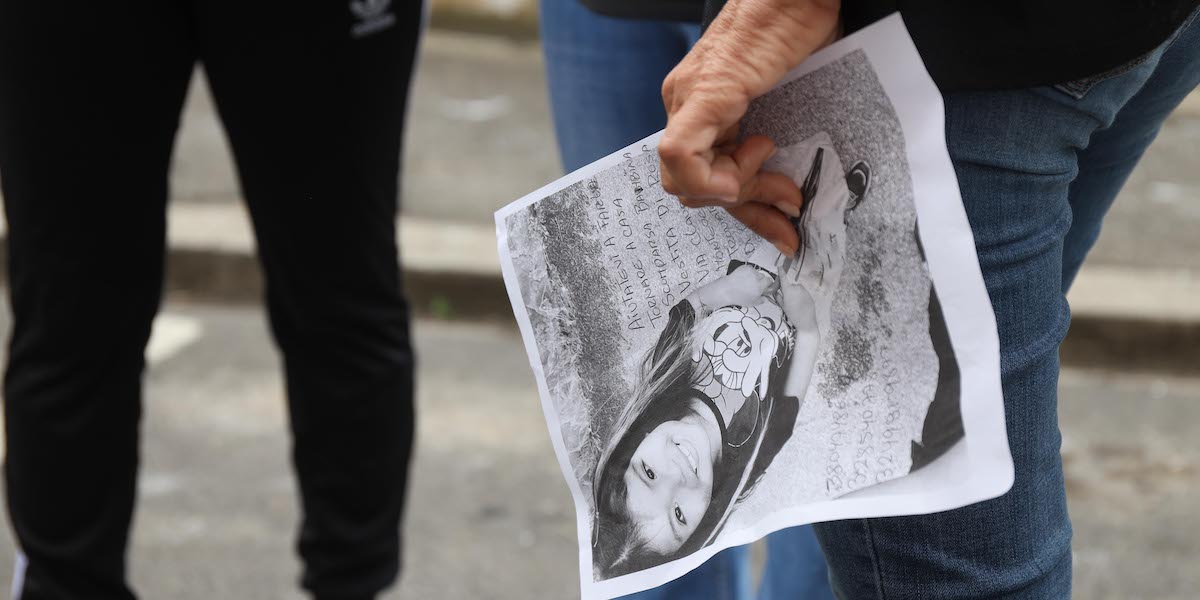 La bambina scomparsa in una delle foto usate per cercarla in città (Giuseppe Cabras/Gianluca Moggi/New Press Photo/LaPresse)