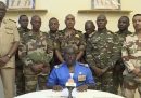 L'esercito del Niger ha detto di avere fatto un colpo di stato contro il presidente