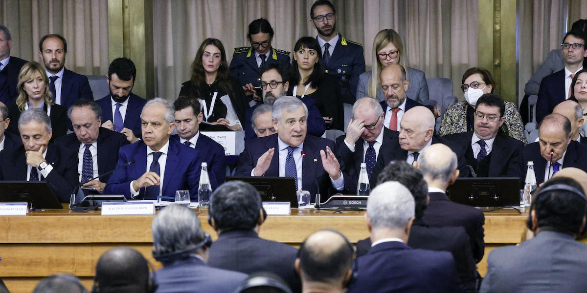 Da sinistra: il ministro dell'Interno Matteo Piantedosi, il ministro degli Esteri Antonio Tajani e il ministro della Giustizia Carlo Nordio (ANSA/FABIO FRUSTACI)