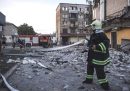 Almeno 8 persone sono state uccise in un attacco missilistico russo contro un edificio residenziale a Pokrovsk, nella regione ucraina di Donetsk