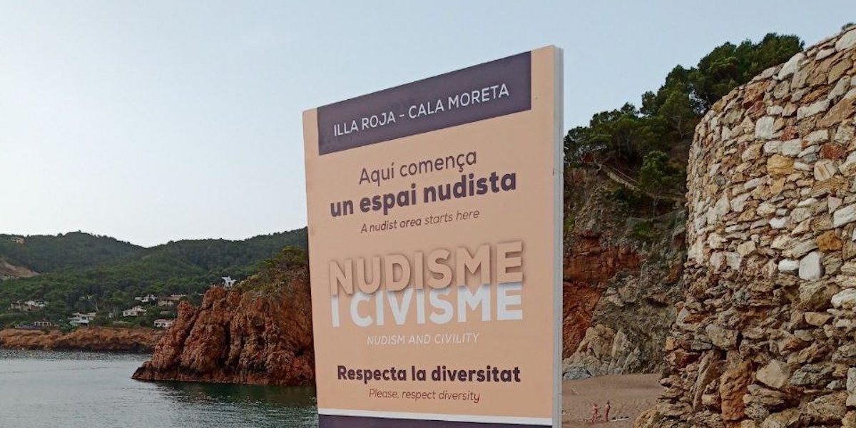 (Dalla pagina Facebook della Federazione naturista-nudista della Catalogna)