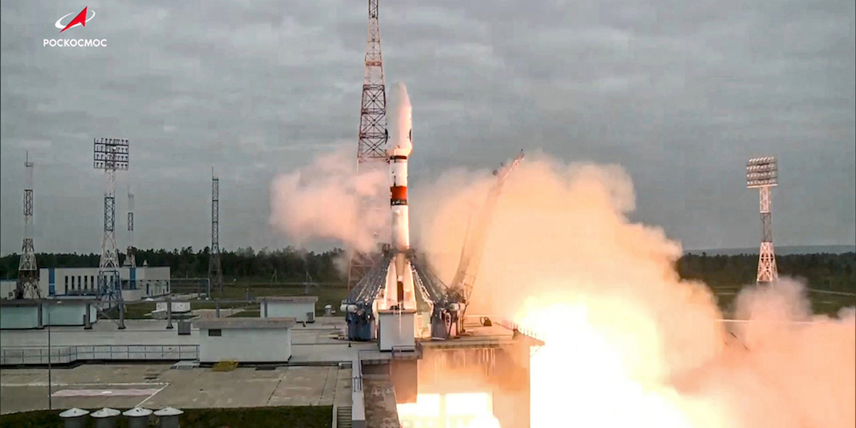 La partenza della missione spaziale Luna-25, l'11 agosto 2023, in un fermo-immagine di un video diffuso dall'agenzia spaziale russa Roscosmos (Roscosmos via AP, LaPresse)