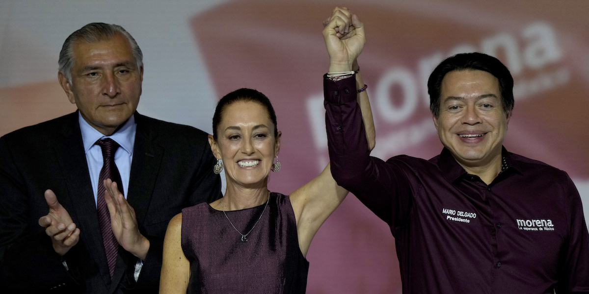 La exalcaldesa de Ciudad de México, Claudia Sheinbaum, se presentará como candidata del partido gobernante en las elecciones presidenciales de México de 2024.