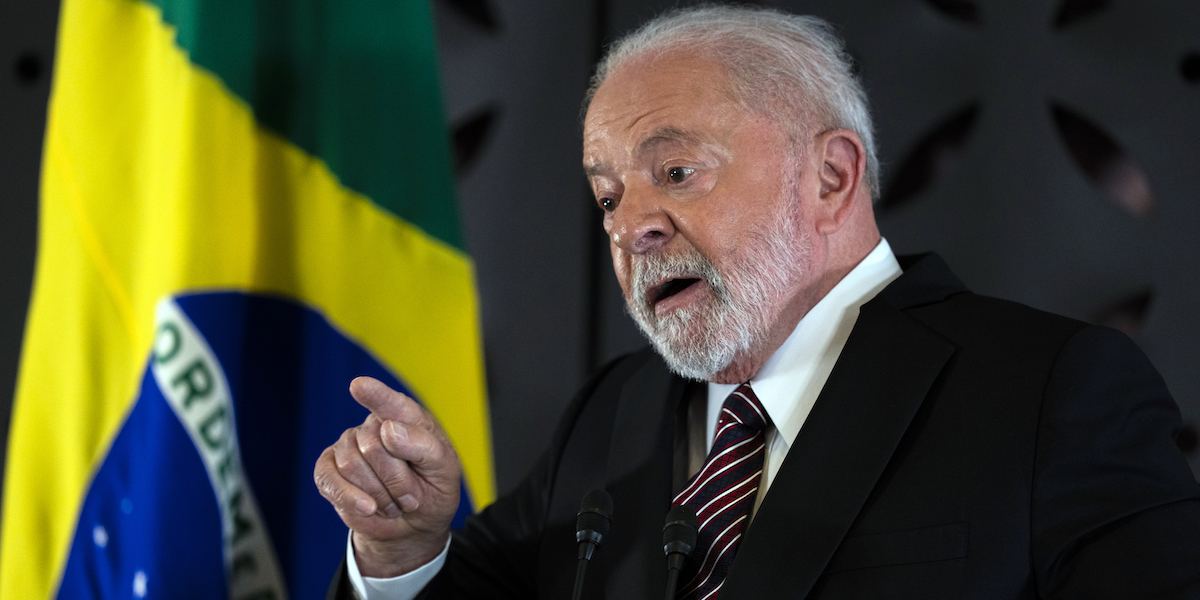 Il presidente brasiliano Lula si è alleato con alcuni partiti di destra