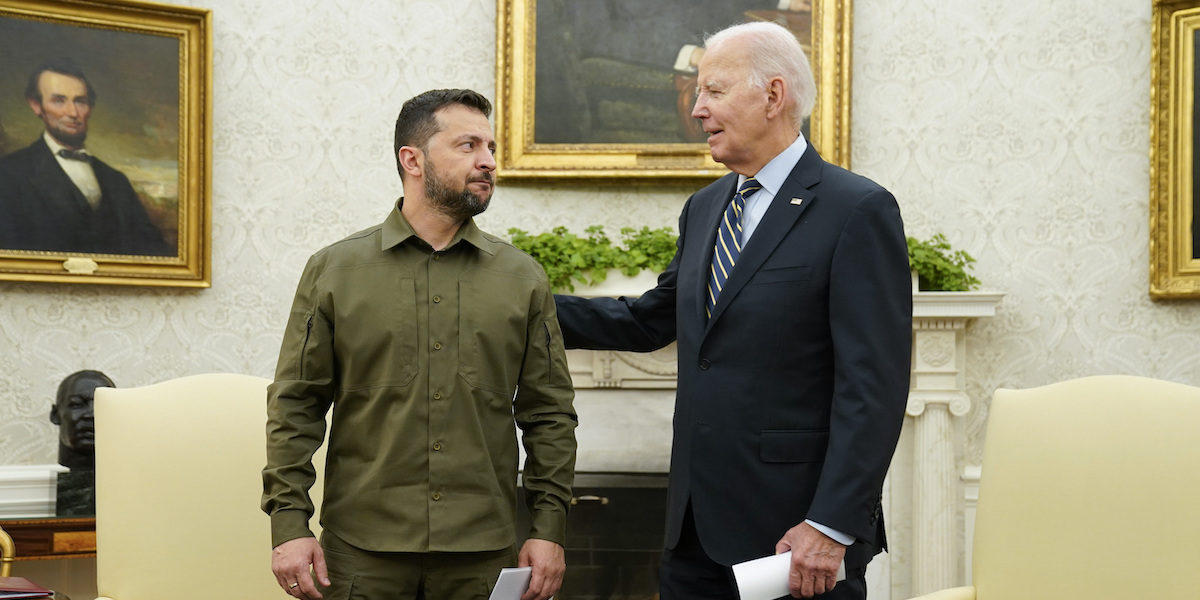Il presidente ucraino Volodymyr Zelensky e quello statunitense Joe Biden alla Casa Bianca. Washington, 21 settembre 2023