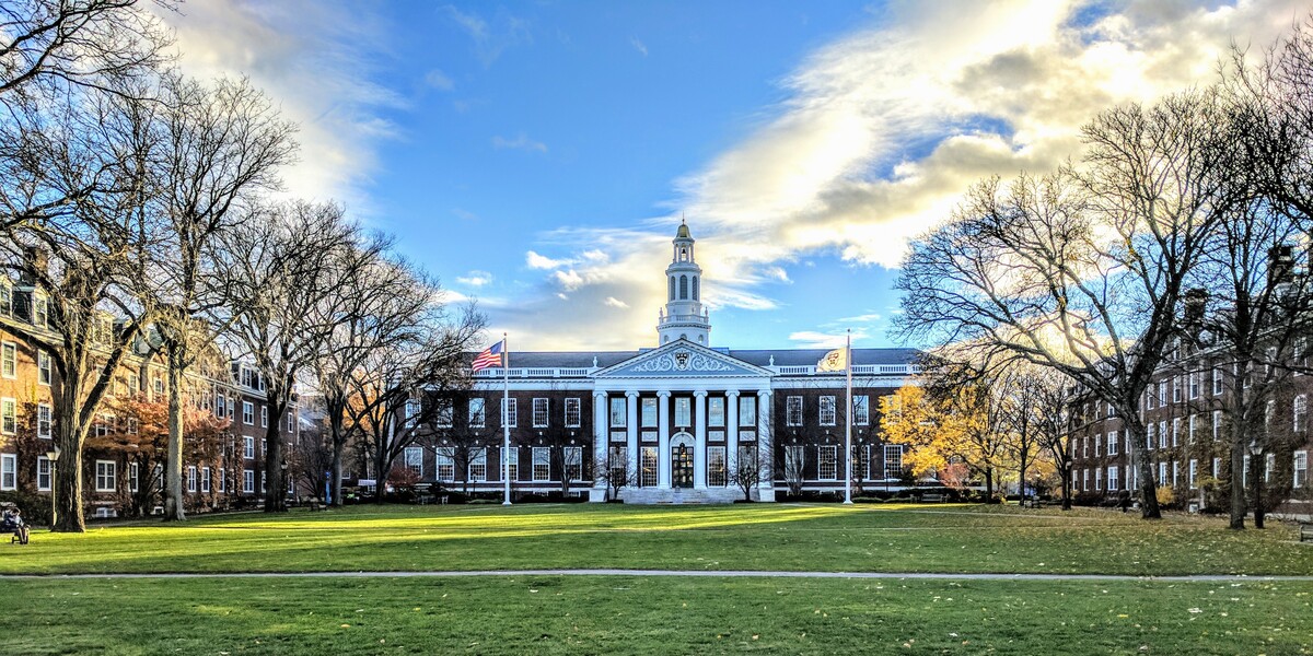 L'università di Harvard (Wikimedia Commons)