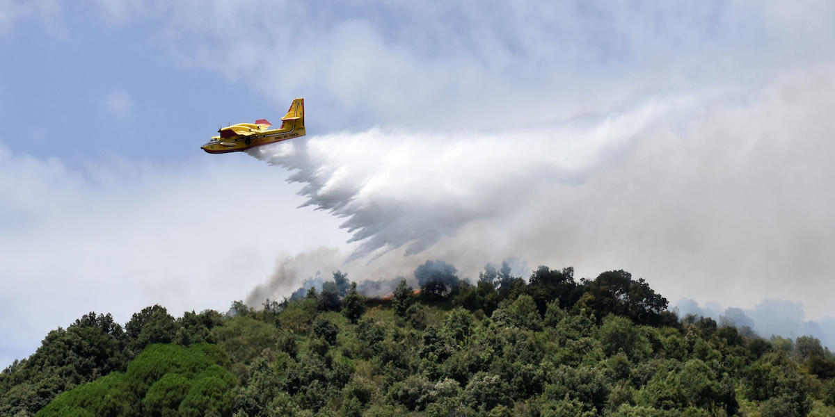 La Sicilia studia un piano contro gli incendi, a ottobre