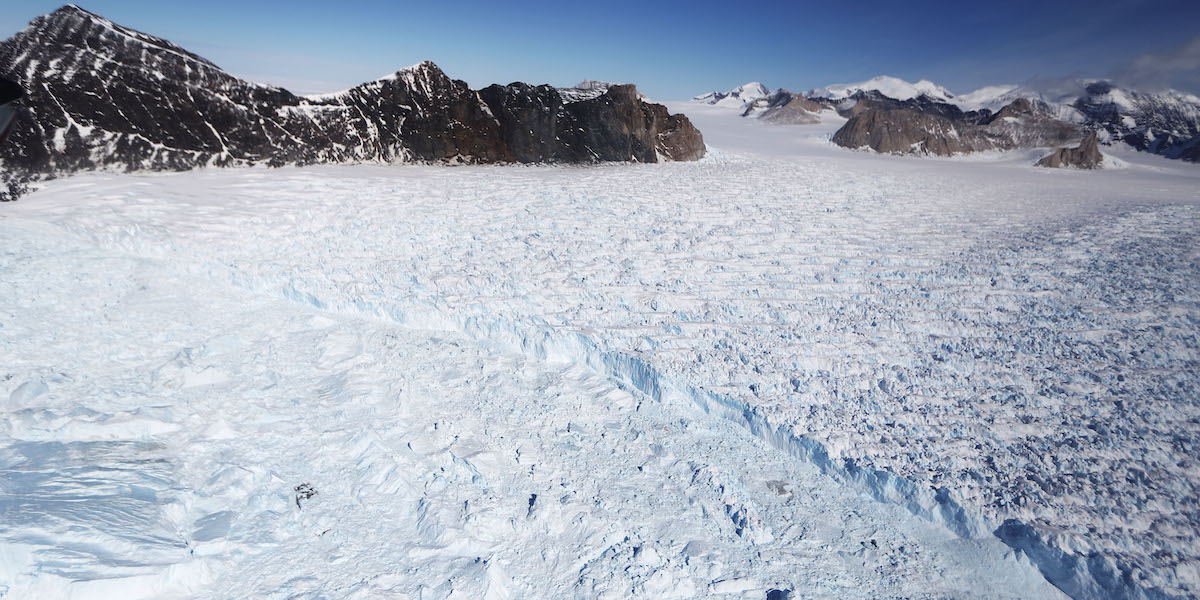 Un ghiacciaio della Penisola Antartica fotografato il 31 ottobre 2017 (Mario Tama/Getty Images)
