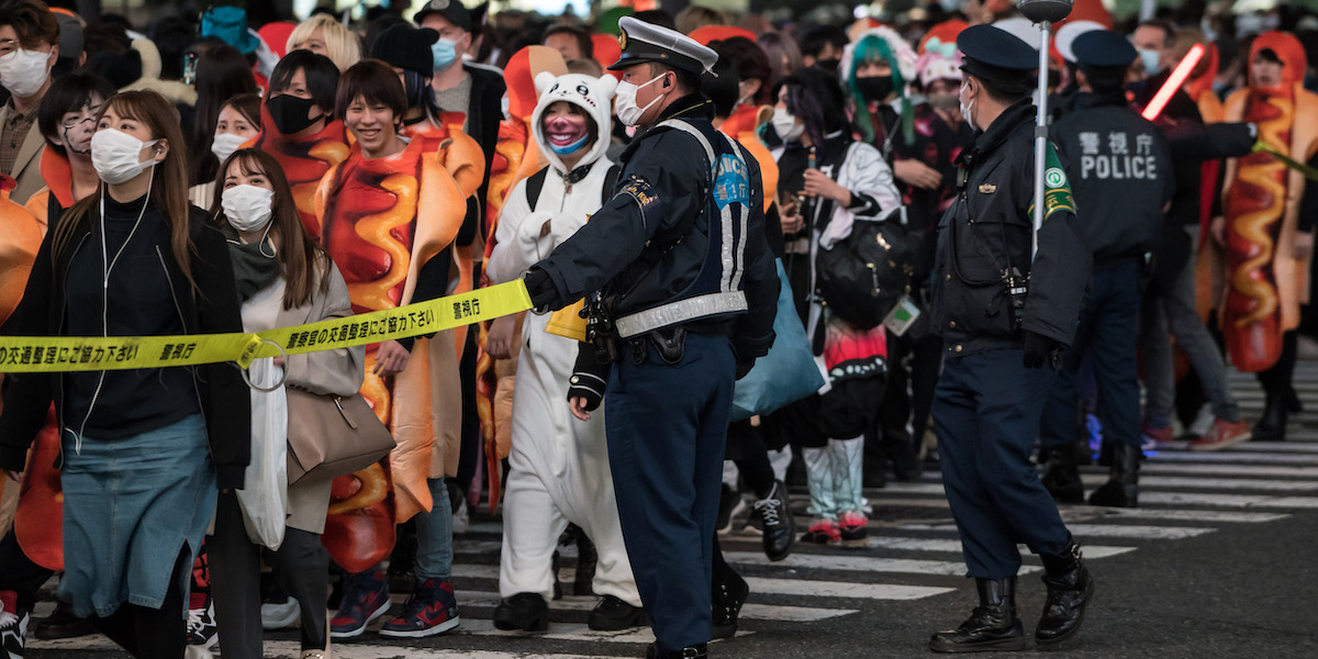 La sera di Halloween a Shibuya nel 2022. (Tomohiro Ohsumi/Getty Images)