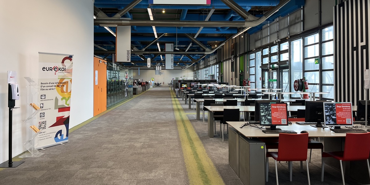 La Bibliothèque publique d'information del Centre Pompidou, a Parigi (il Post)
