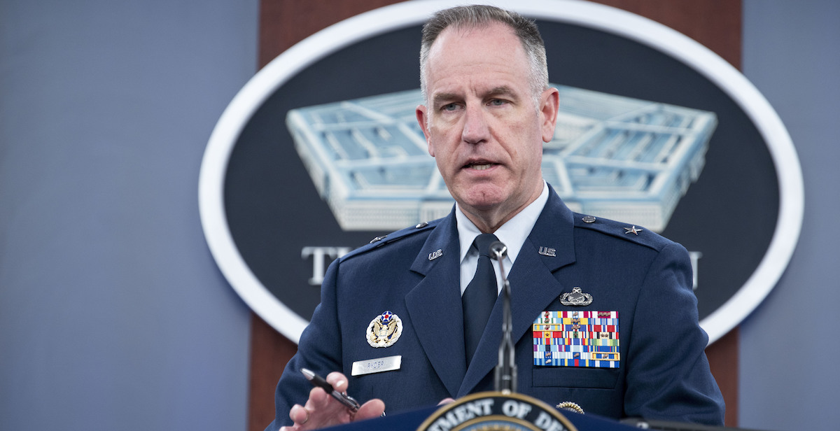 Il portavoce del Pentagono Patrick Ryder il 26 ottobre (AP Photo/Kevin Wolf)