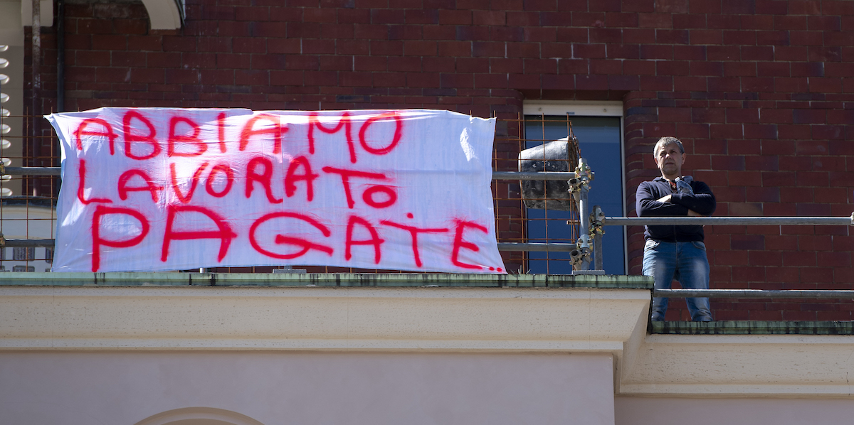 Una protesta sindacale a Torino, nel 2019 (LaPresse/Nicolò Campo)