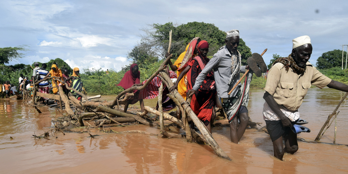 Nel corno d'Africa almeno 130 persone sono morte e centinaia di migliaia sono rimaste senza casa dopo settimane di forti piogge