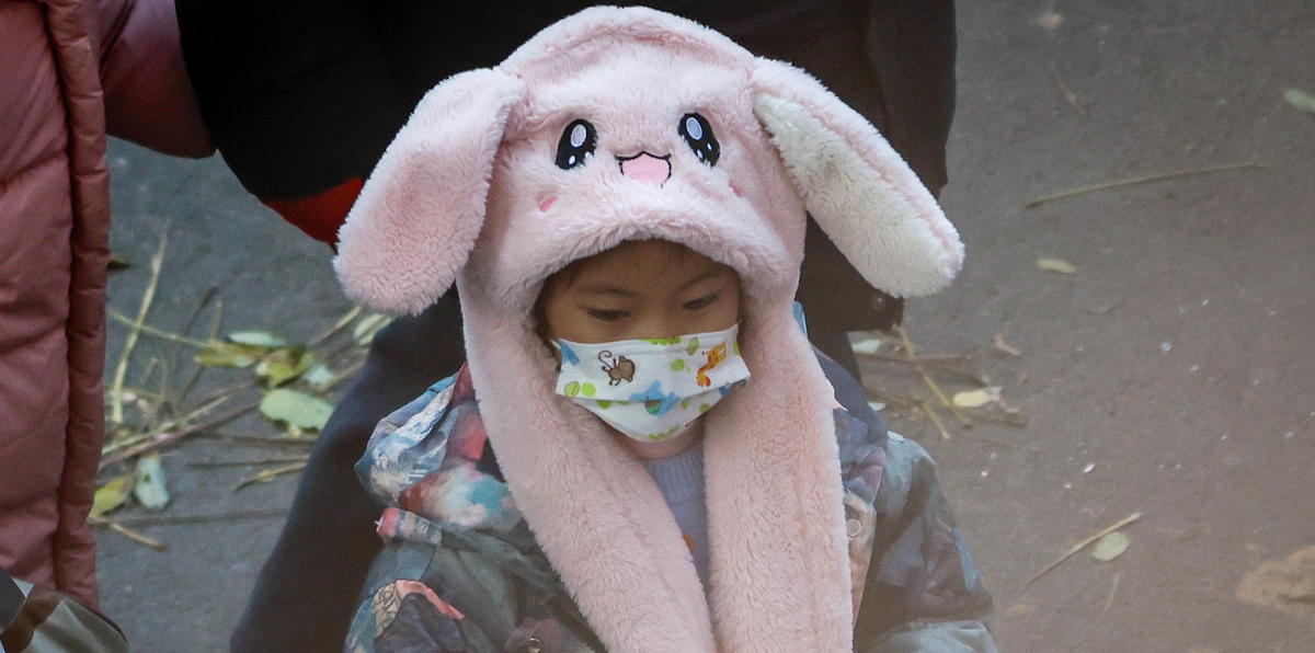 L'anomalo aumento di polmoniti infantili in Cina