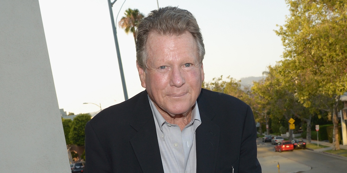 L'attore Ryan O’Neal nel 2014 (Jason Kempin/Getty Images)