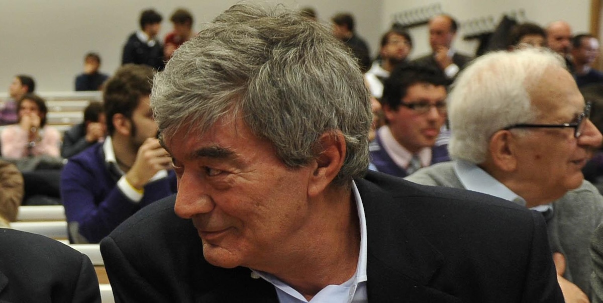 È morto a 80 anni l’ex calciatore Antonio Juliano, a lungo capitano del Napoli