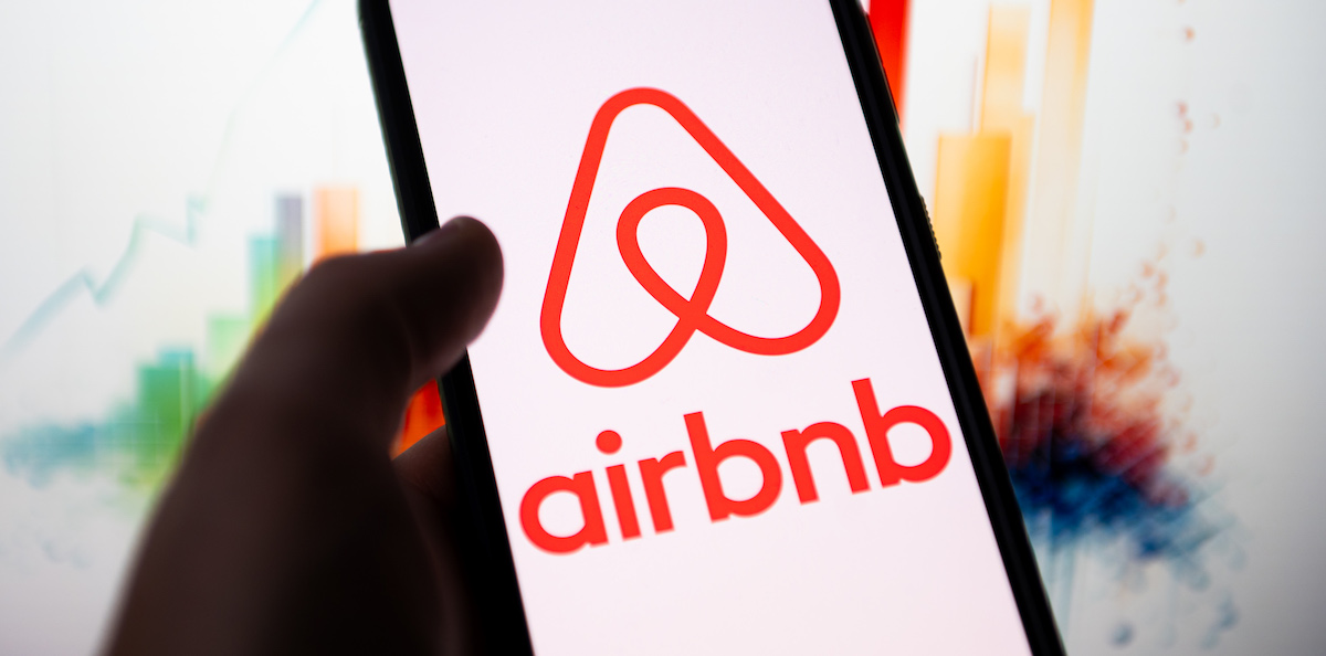 Airbnb has reached an agreement with the Italian tax authorities, in which it will pay 576 million euros and will start paying the “dry tax” on rentals from 2024.