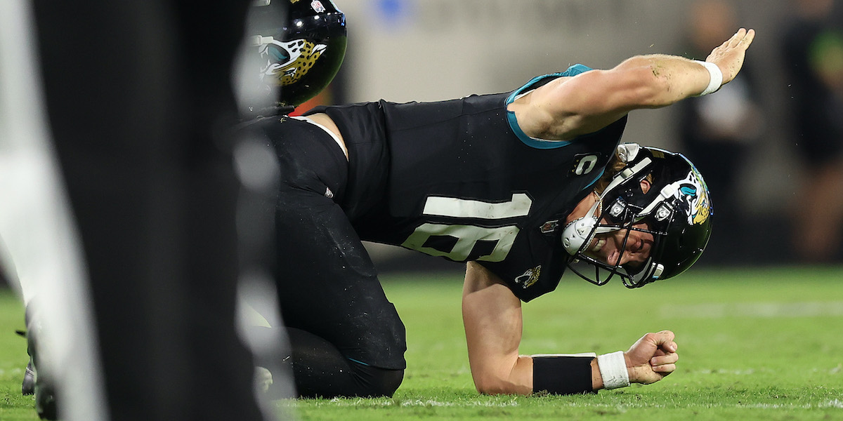 Trevor Lawrence dei Jacksonville Jaguars (Mike Carlson/Getty Images)