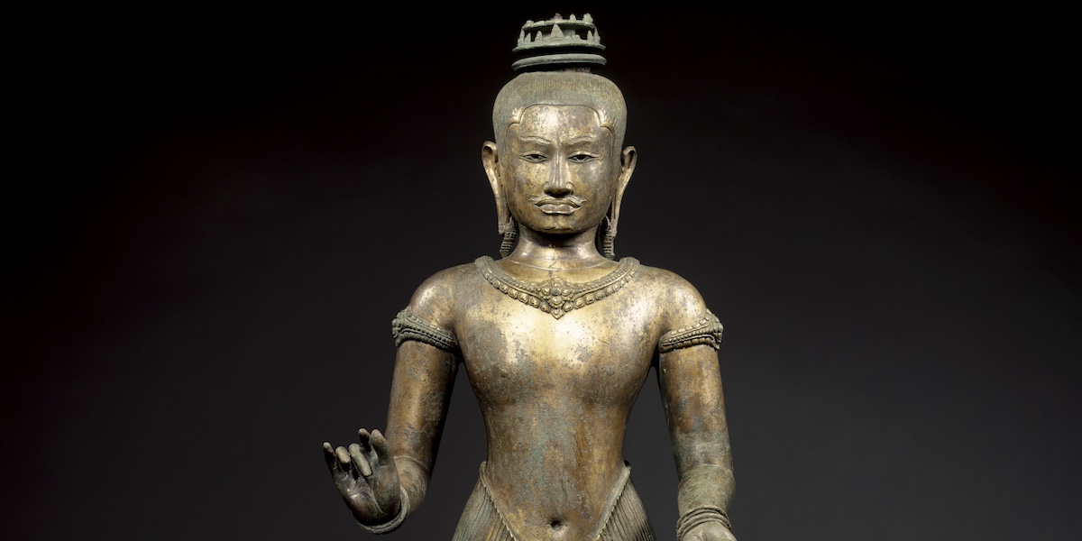Una delle 16 sculture che verranno restituite alla Cambogia e alla Thailandia dal museo (Metropolitan Museum of Art via AP)