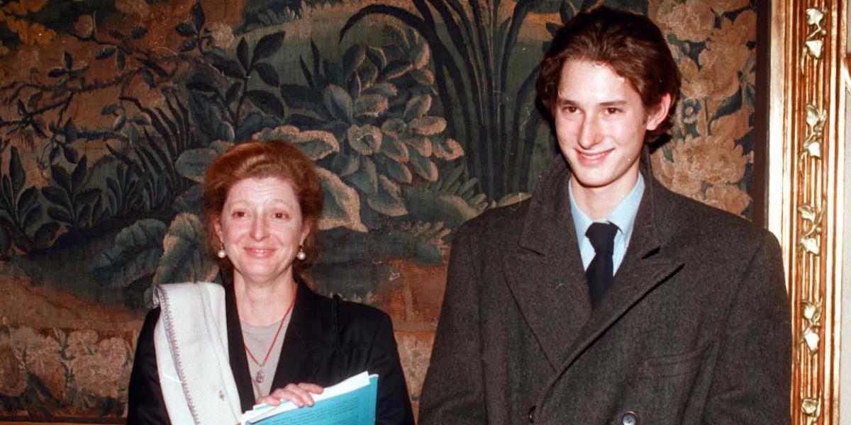 Margherita Agnelli e John Elkann nel 1996 (Ansa)