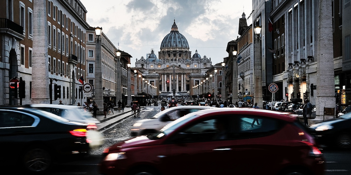 È stato fermato a Dubai Gianluigi Torzi, un noto finanziere coinvolto in diverse indagini a Roma e Milano