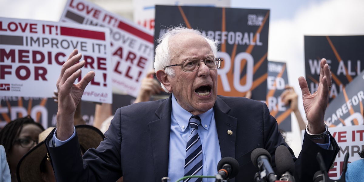 Il candidato indipendente Bernie Sanders (Drew Angerer/Getty Images)