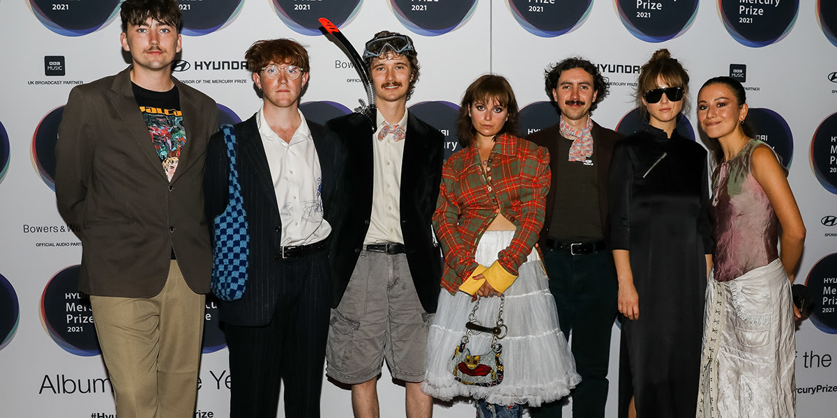 Una canzone dei Black country, New road